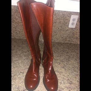 Riding boots